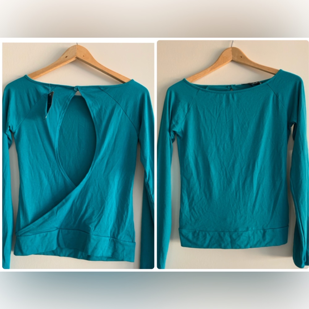 🎀3 for $19 ✨Brand new with tags Dynamite Vibrant Teal Open Back Top